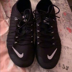 Nike gym shoe never worn